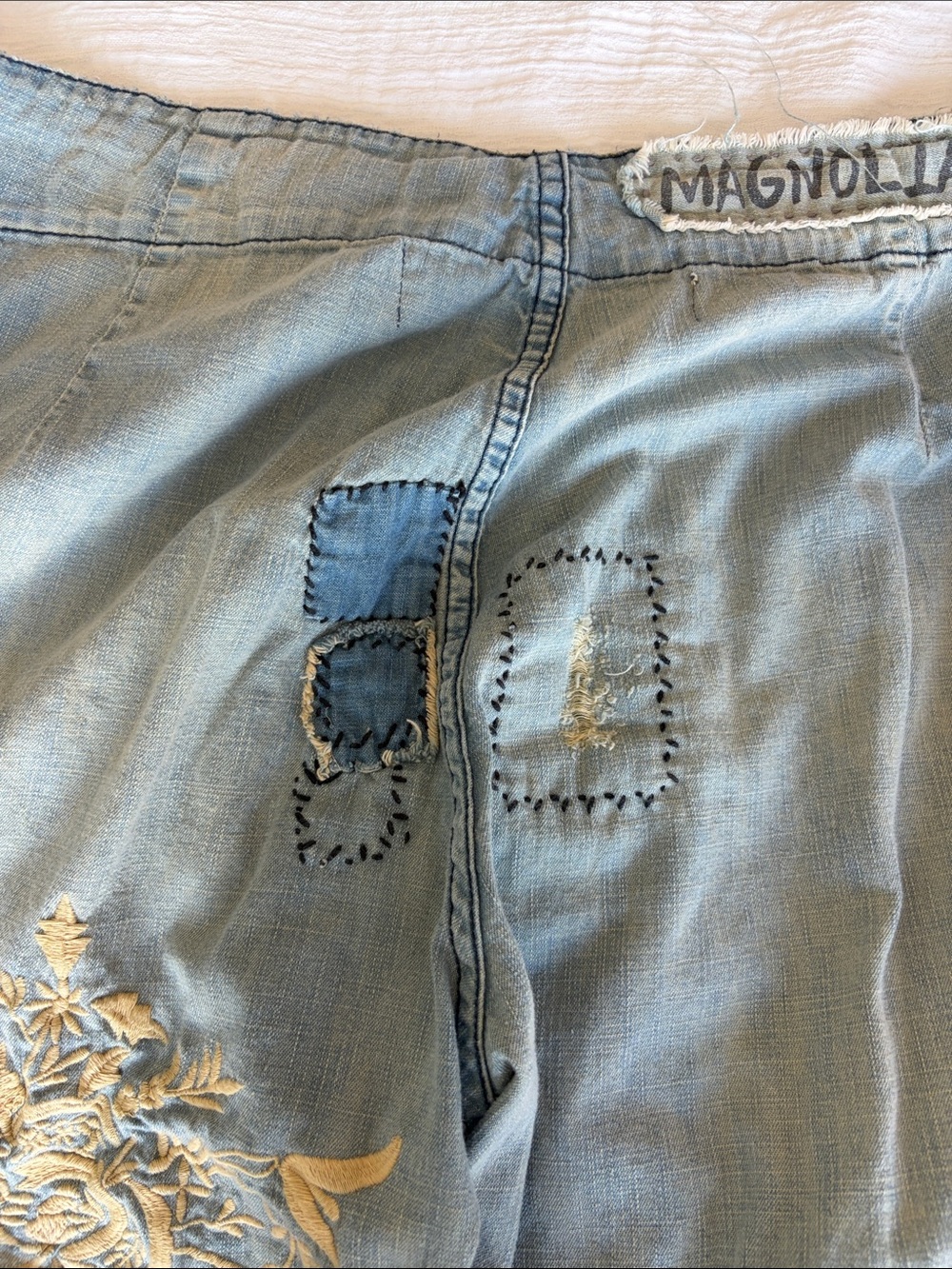 Magnolia Pearl Okeefe Embroidered Jeans - Picture 11 of 16